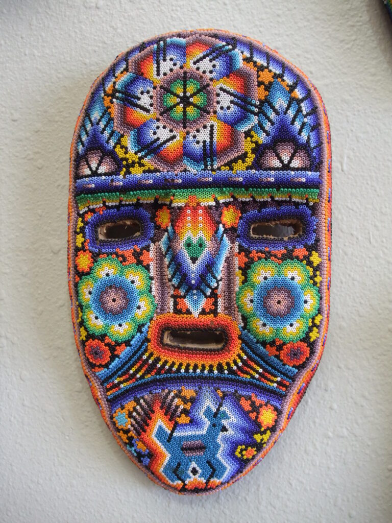 Mask Gecko Huichol Beaded