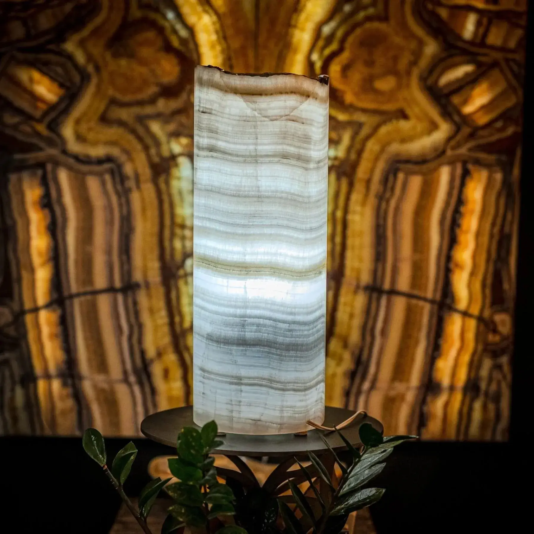 Ice Onyx Table Lamp (Live Edge #2)