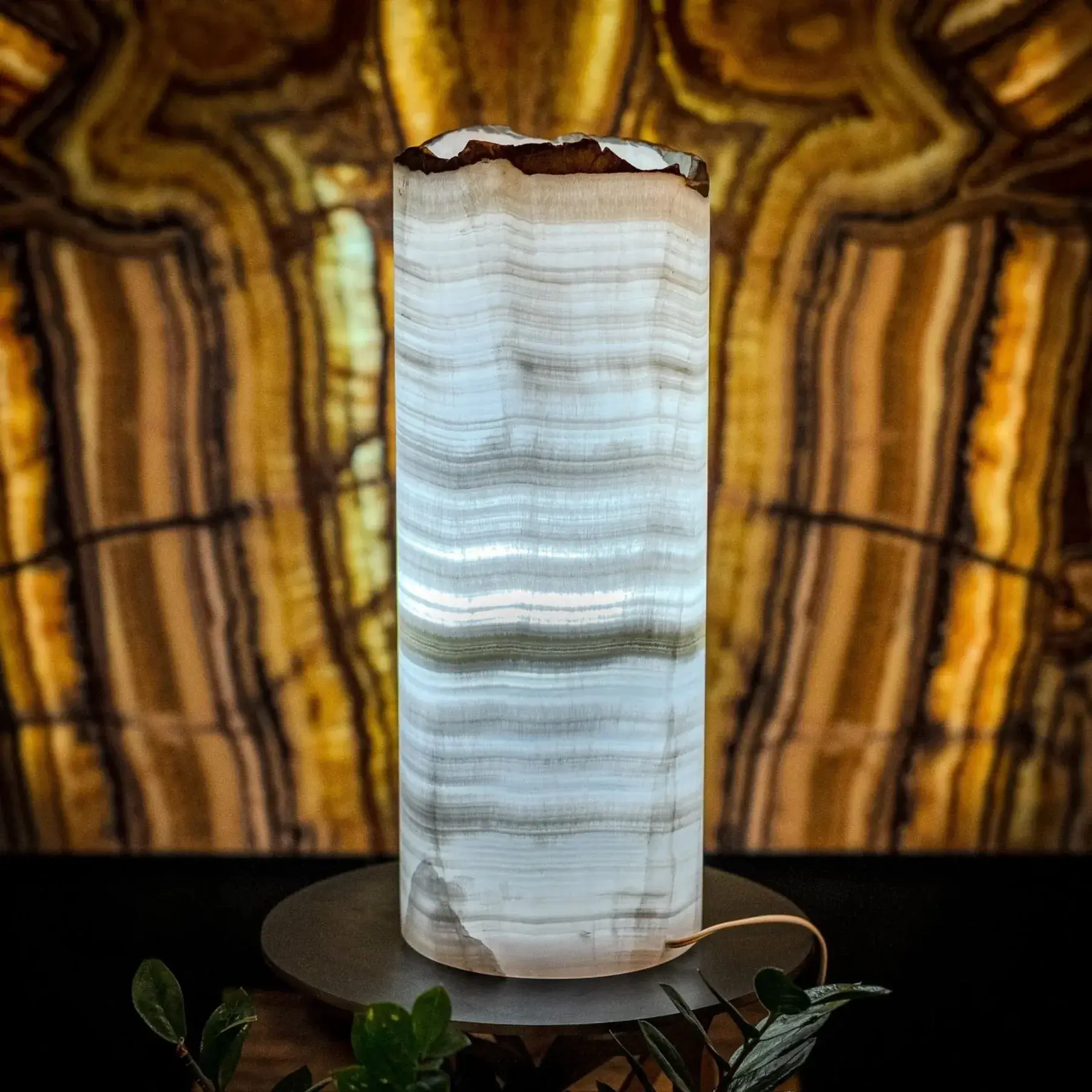 Ice Onyx Table Lamp (Live Edge #5)