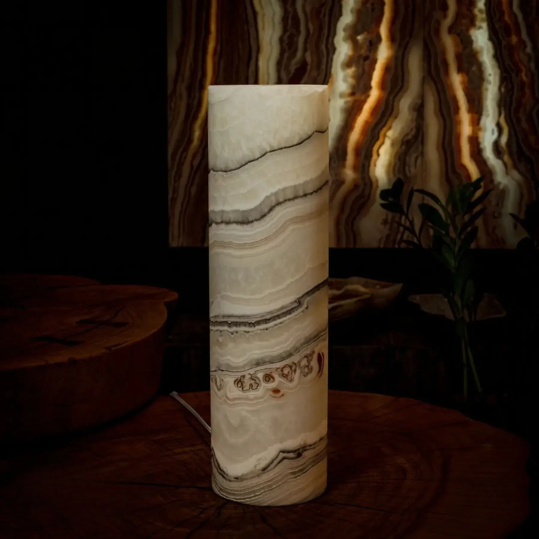 Sahara Onyx Lamp (Cylinder Table Lamp #33)