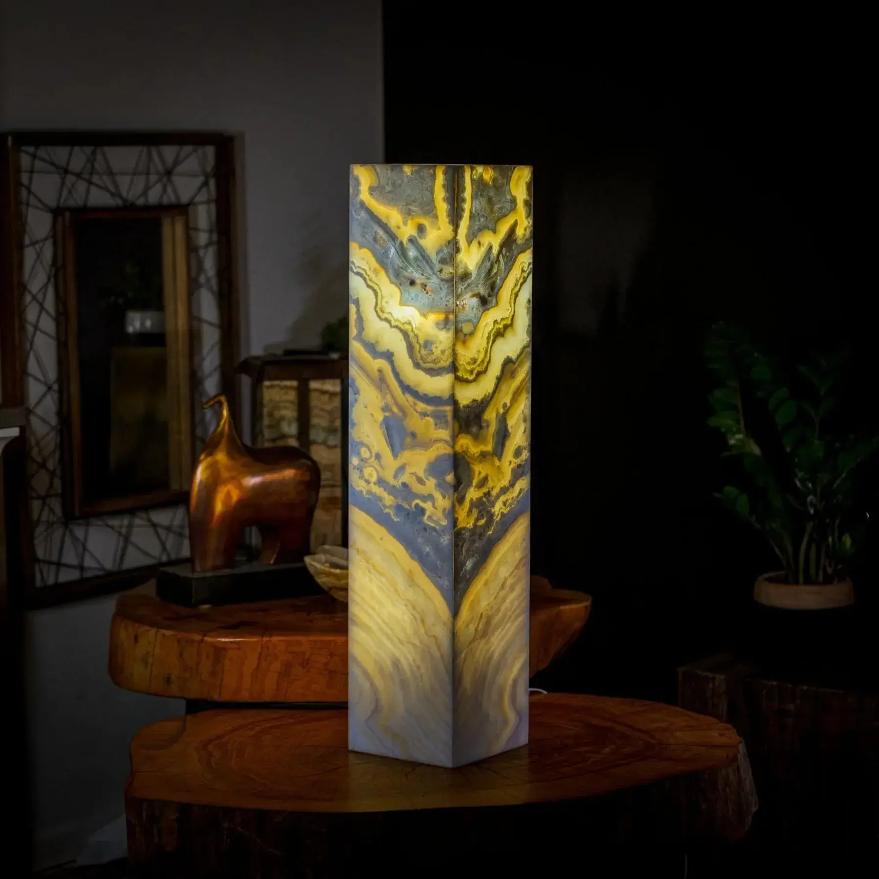 Golden Cloud Onyx Square Table Lamp #4