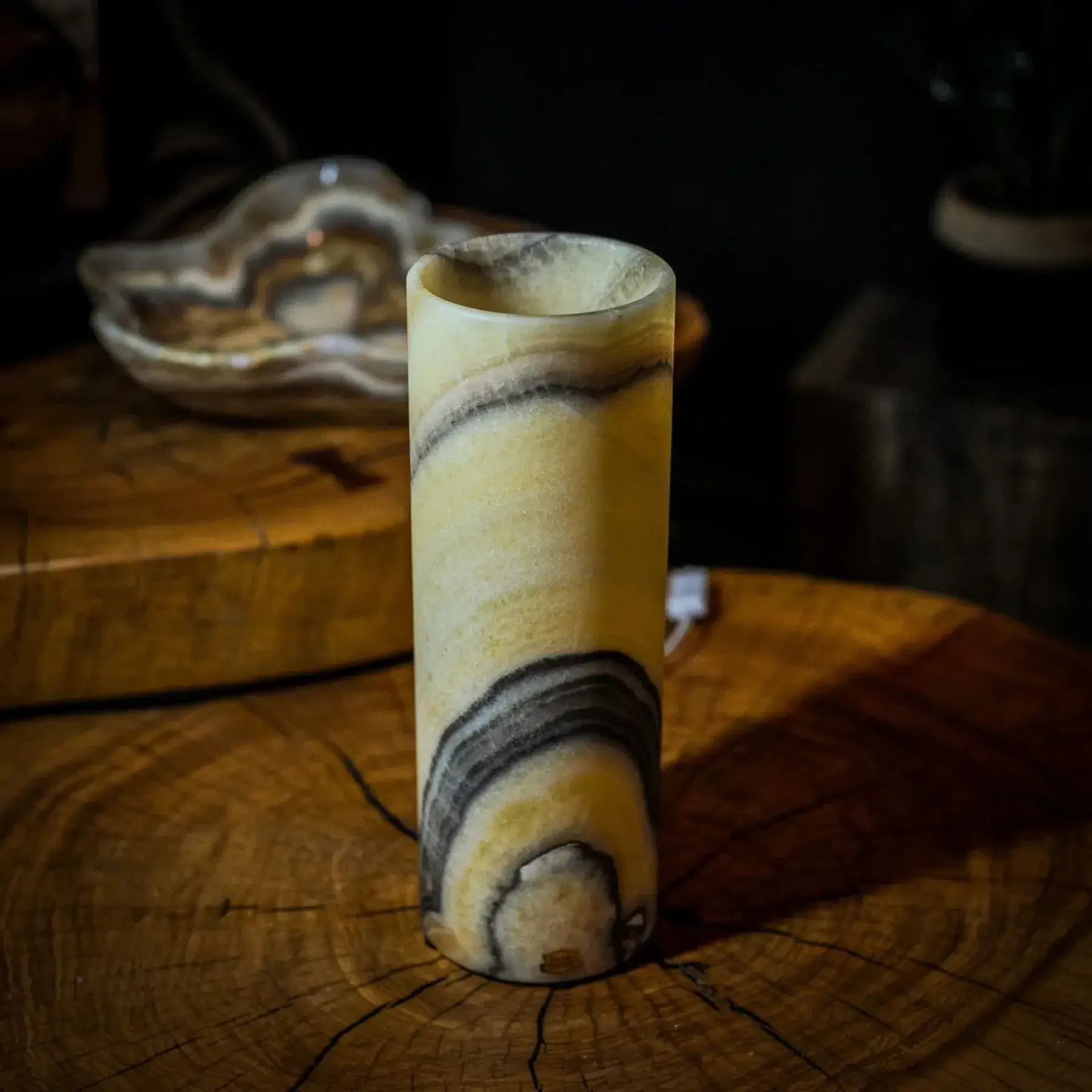 Honeycomb Onyx Table Lamp (Cylinder #9)