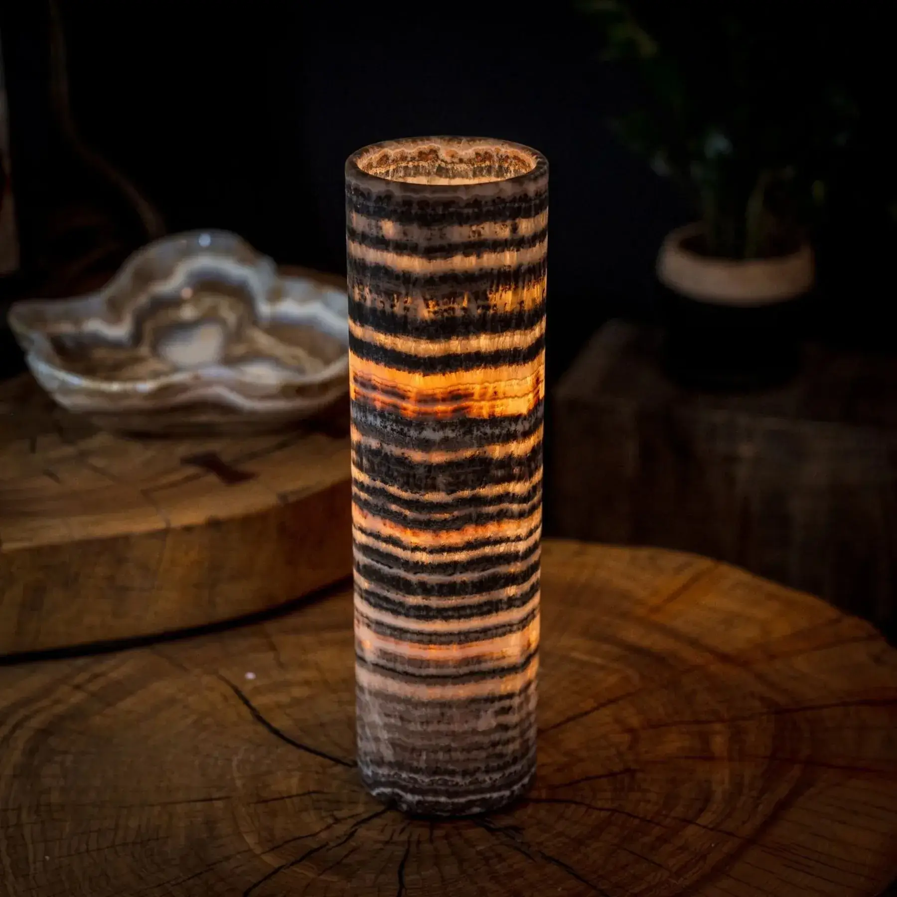 Tangerine Crystal (Onyx Table Lamp #32)